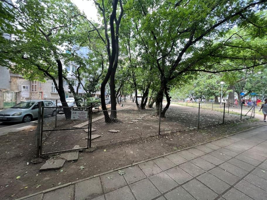 Varna Central 2Bdrm Apartment Esterno foto